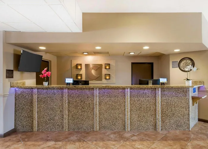 Comfort Hotel 2*