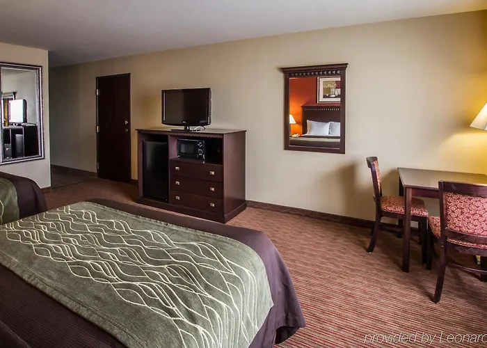 Comfort Hotel 2*